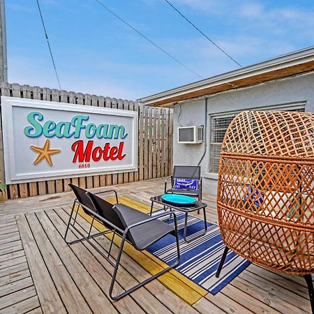 Sea Foam Suites Lower Grand Lagoon エクステリア 写真