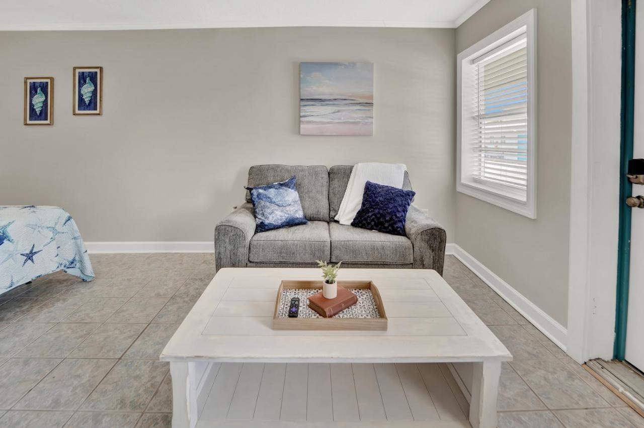 Sea Foam Suites Lower Grand Lagoon エクステリア 写真