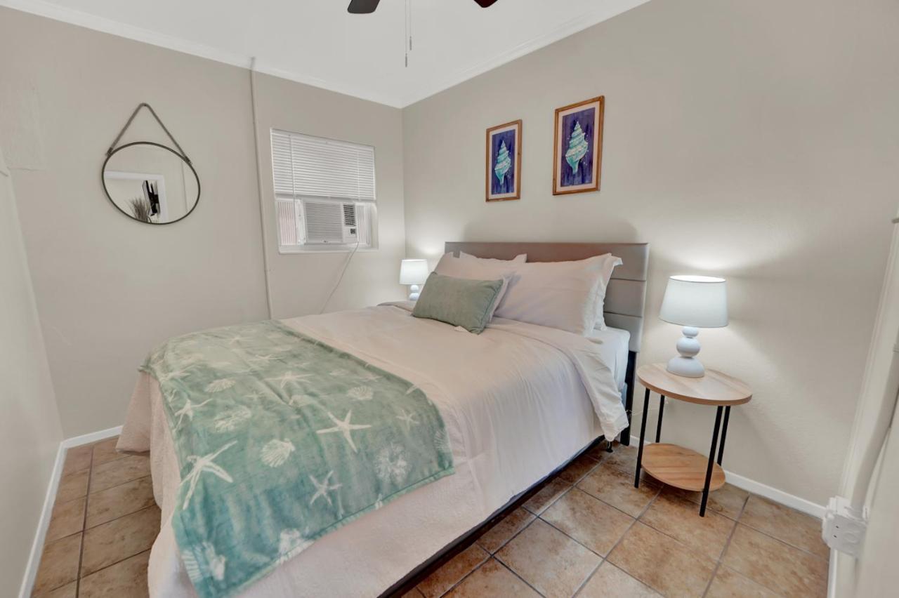 Sea Foam Suites Lower Grand Lagoon エクステリア 写真