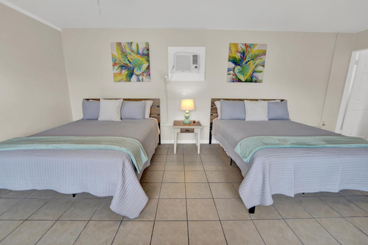 Sea Foam Suites Lower Grand Lagoon エクステリア 写真