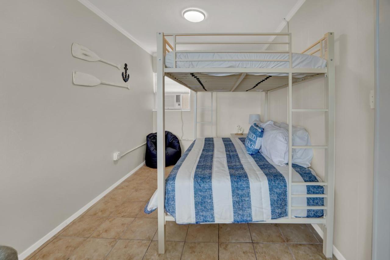 Sea Foam Suites Lower Grand Lagoon エクステリア 写真